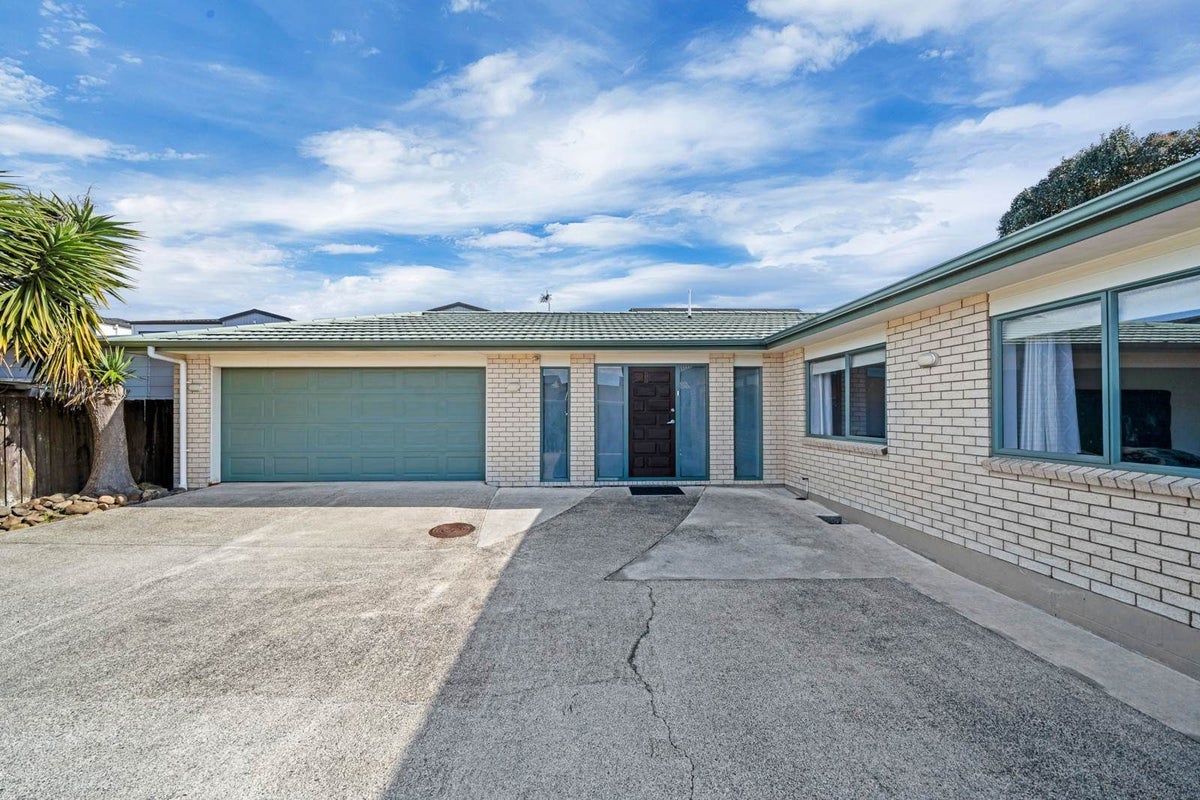 102A Tui Road, Papatoetoe, Auckland - Carousel 2