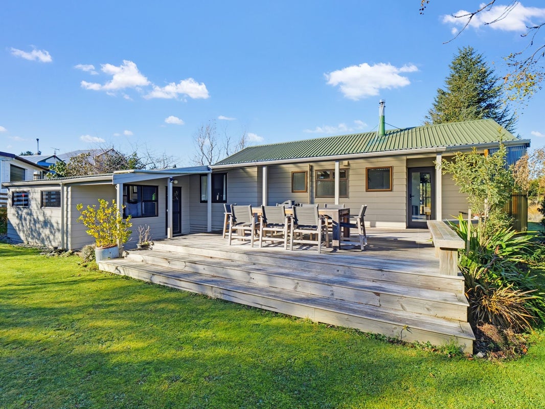 15 Manuka Street, Ohakune, Ohakune - Carousel 1