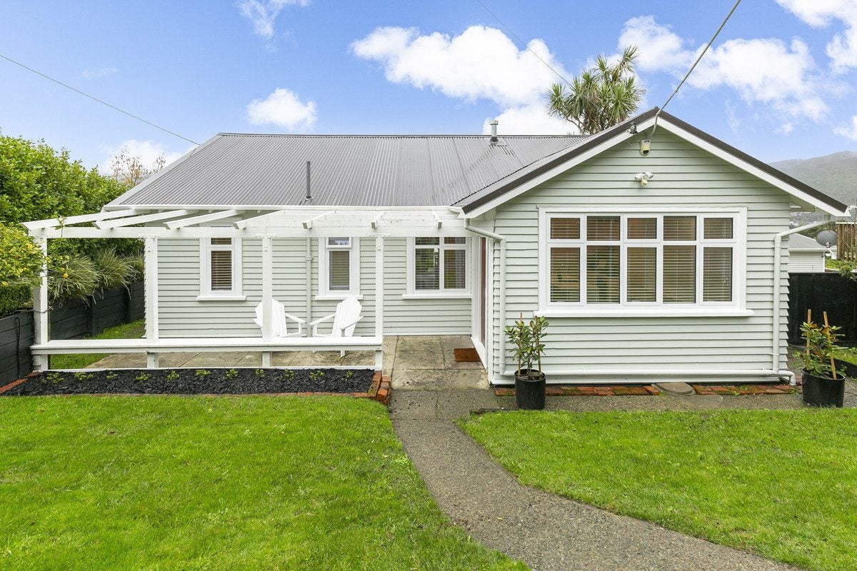 292 Cockayne Road, Ngaio, Wellington - Carousel 1
