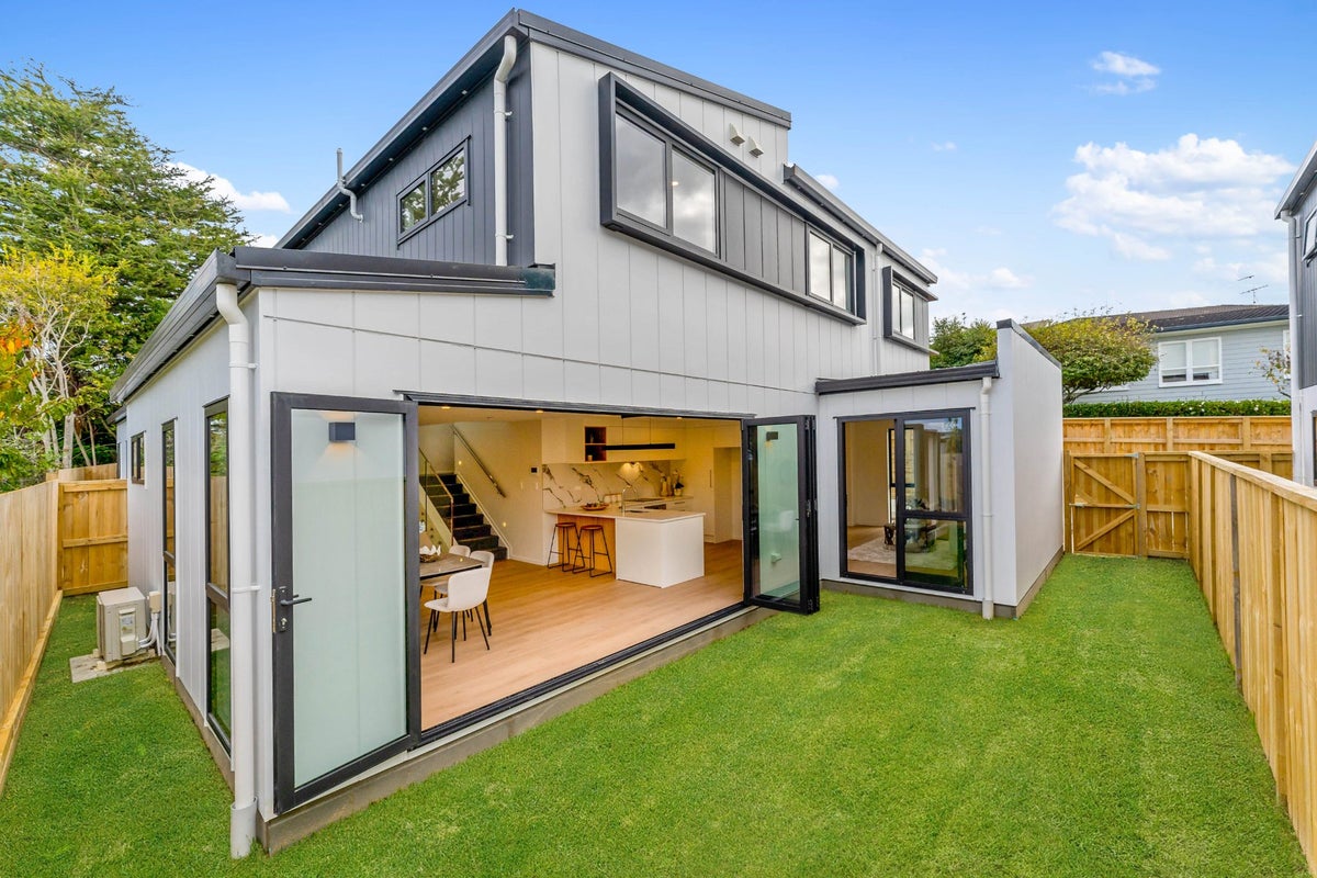 187A Riddell Road, Glendowie, Auckland City, Auckland - Carousel 1