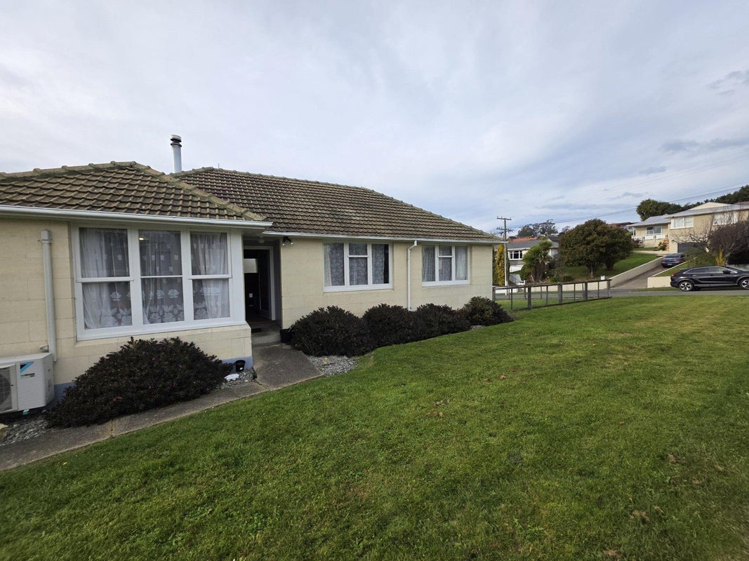 1 Roach Street, Holmes Hill, Oamaru - Carousel 2