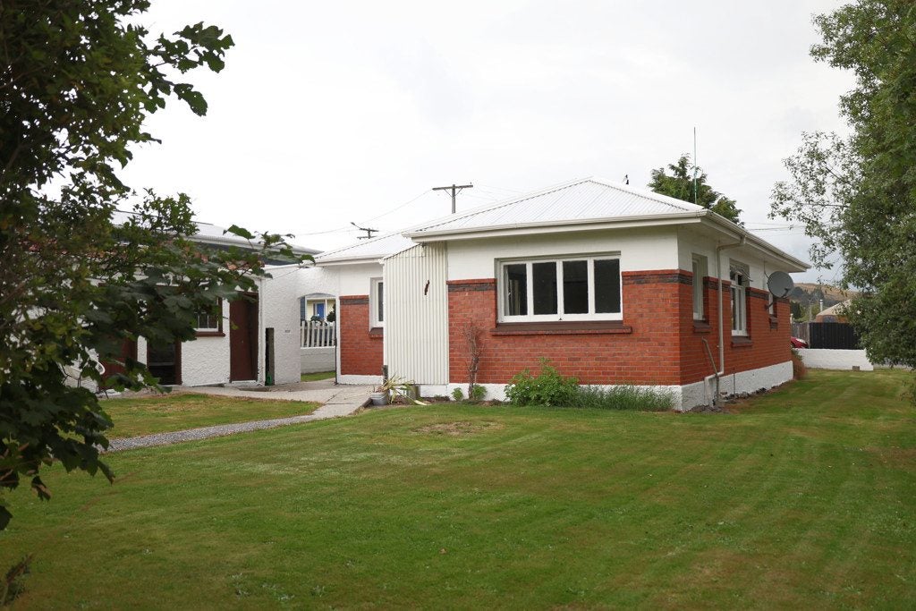 19 Branksea Street, Kaitangata - Carousel 21