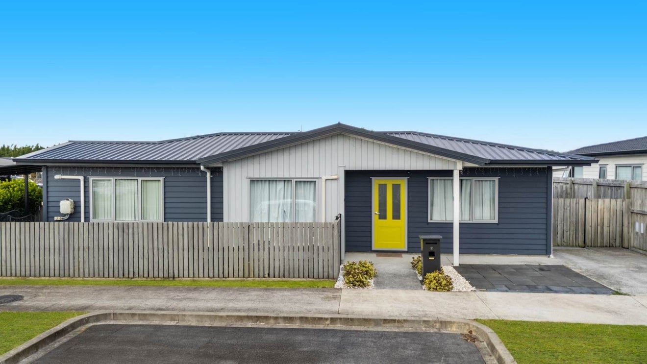 2 Mokopapa Street, Takanini, Auckland - Carousel 1