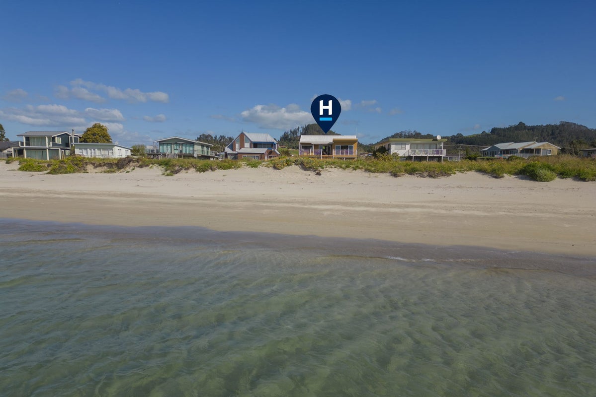 85 Captain Cook Road, Cooks Beach - Carousel 27