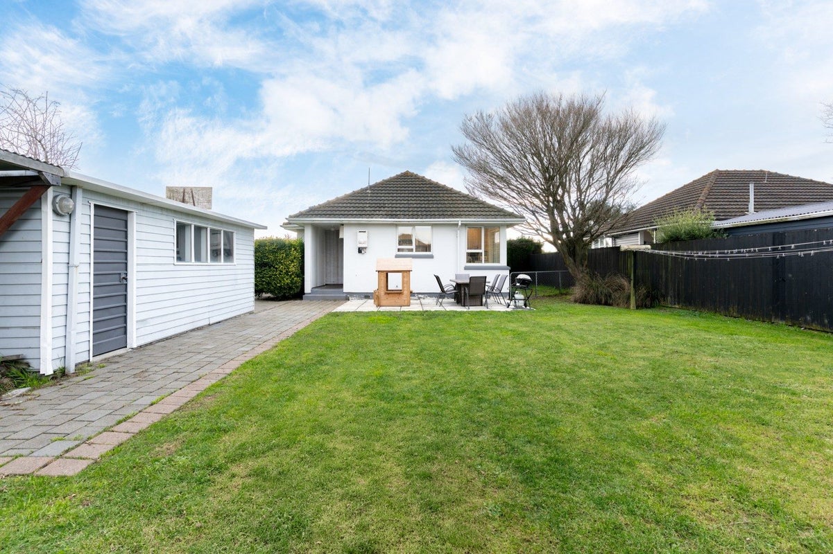 95 Springs Road, Hornby, Christchurch - Carousel 2
