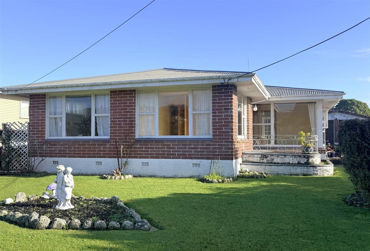 7 Gilbert Road, Paroa, Greymouth - Carousel 1