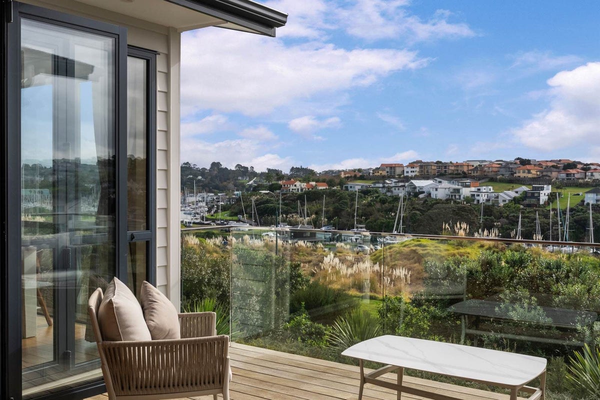 6 Resolution Drive, Gulf Harbour, Whangaparaoa - Carousel 1