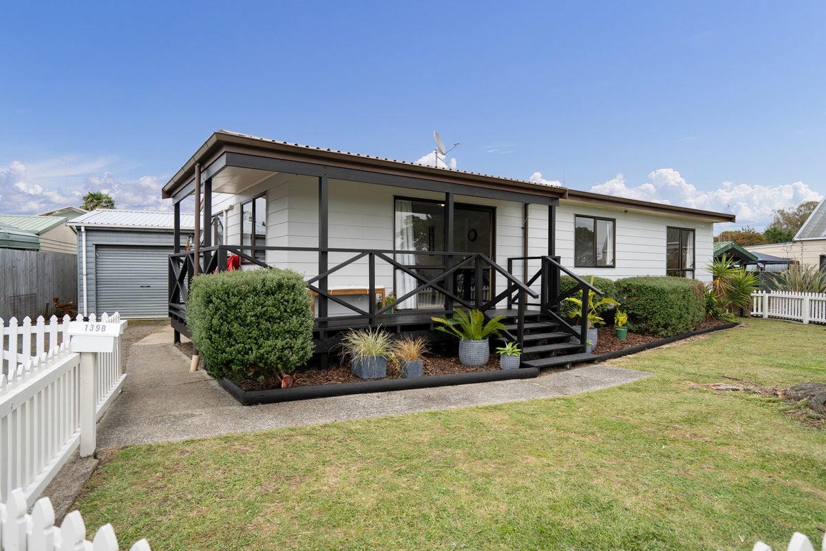139B Burns Street, Leamington, Cambridge - Carousel 1