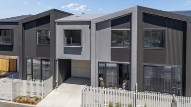 2 Te Ara o Timo, Avalon, Lower Hutt - Carousel 1