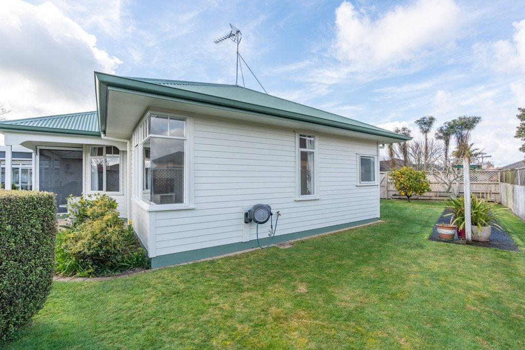 8 Sovereign Place, Rototuna North, Hamilton - Carousel 22