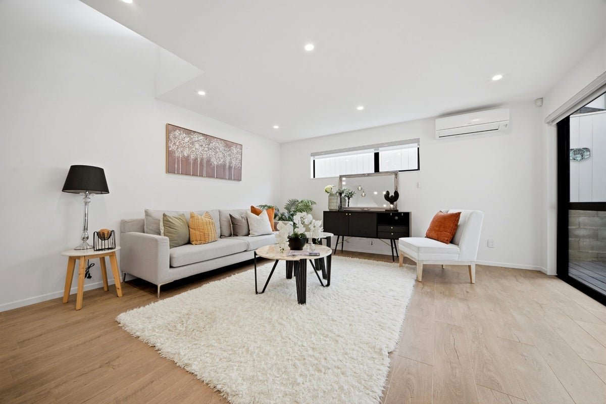 17A Winhall Rise, Remuera, Auckland - Carousel 2
