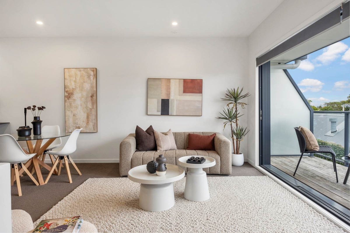 424D Richmond Road, Grey Lynn, Auckland - Carousel 2