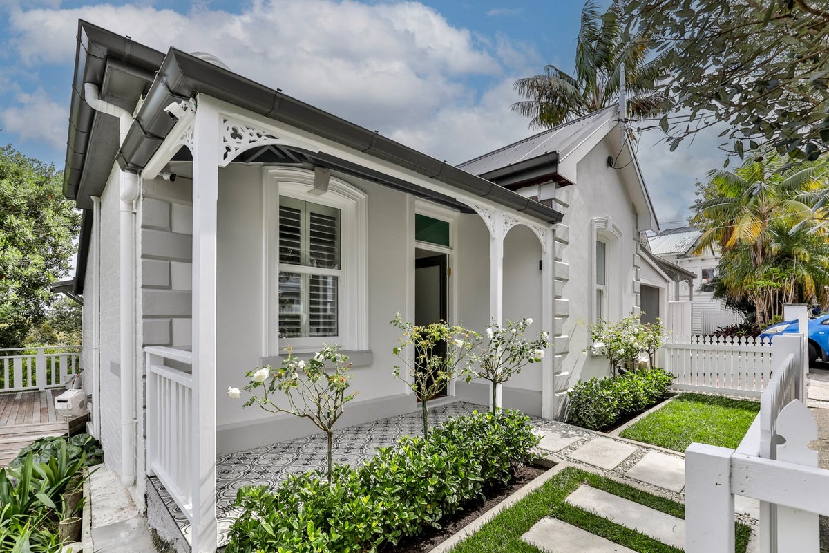 37 Commercial Road, Grey Lynn, Auckland - Carousel 2