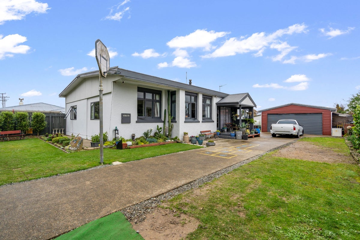 74 Rockdale Road, Hawthorndale, Invercargill - Carousel 1