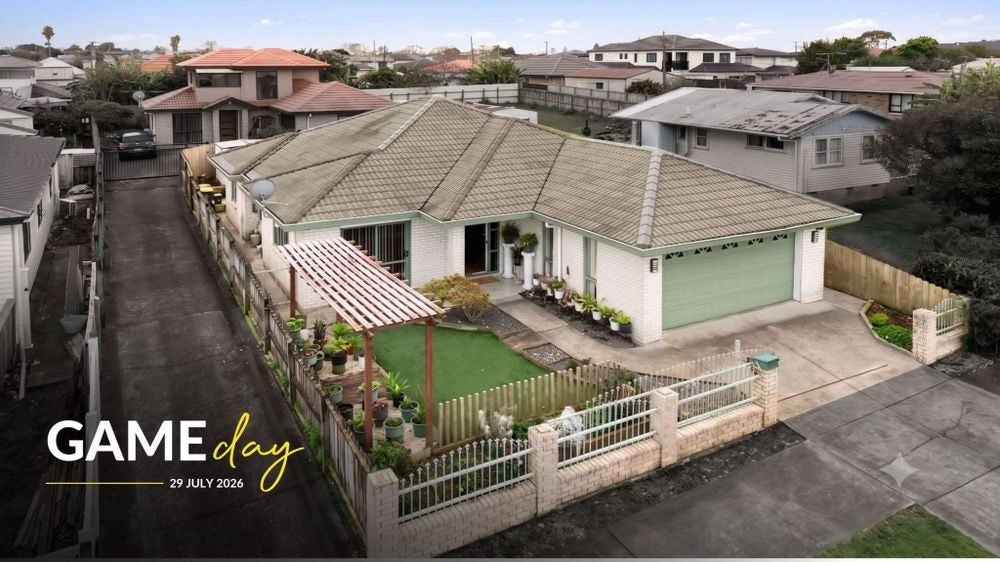 16 Atkinson Avenue, Papatoetoe, Auckland - Carousel 1