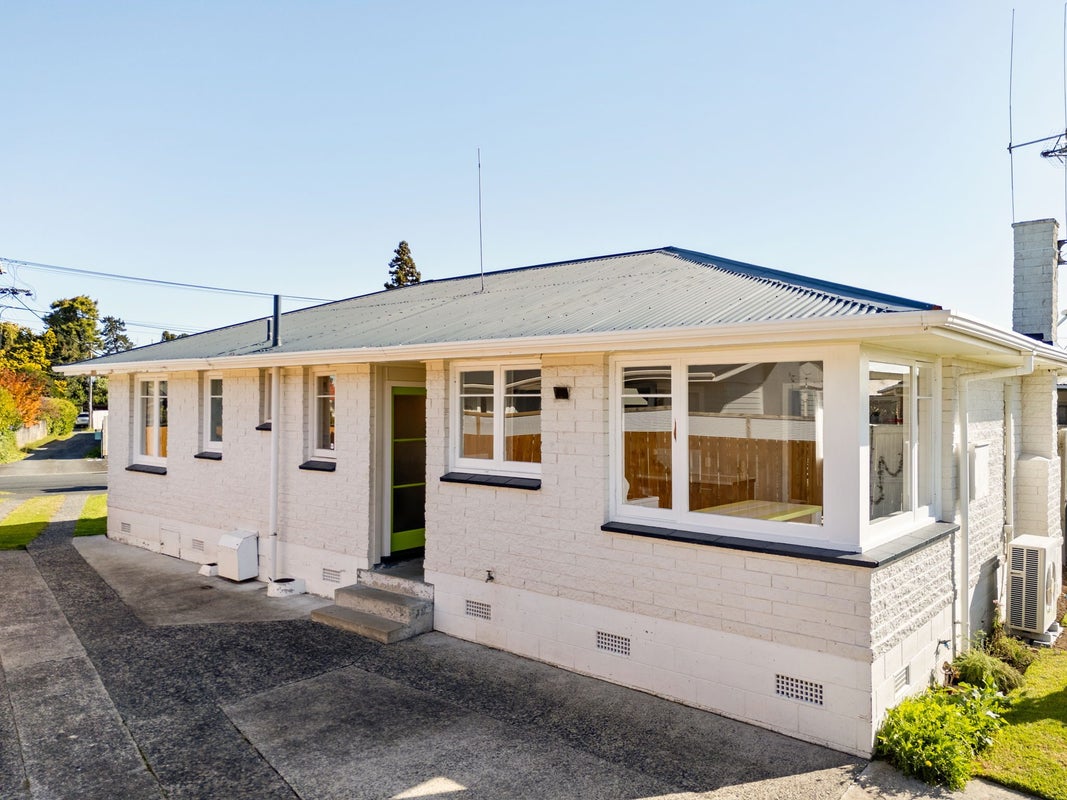 7 Anthony Crescent, Bader, Hamilton - Carousel 2