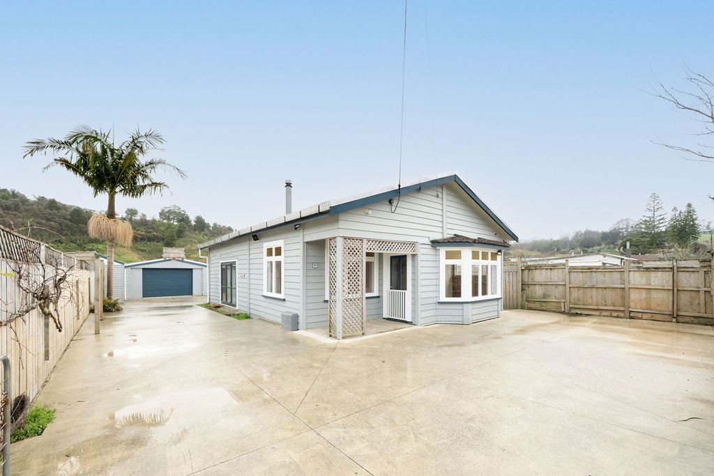 71 Valley Road, Hikurangi, Hikurangi - Carousel 1