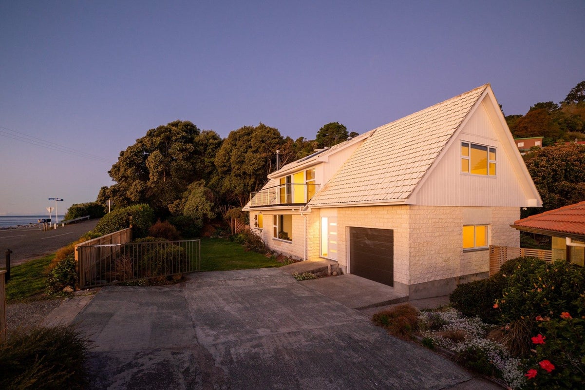 36 Seafield Terrace, Glenduan, Nelson - Carousel 1