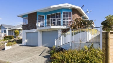 56A Bayly Road, Blagdon, New Plymouth - Carousel 1