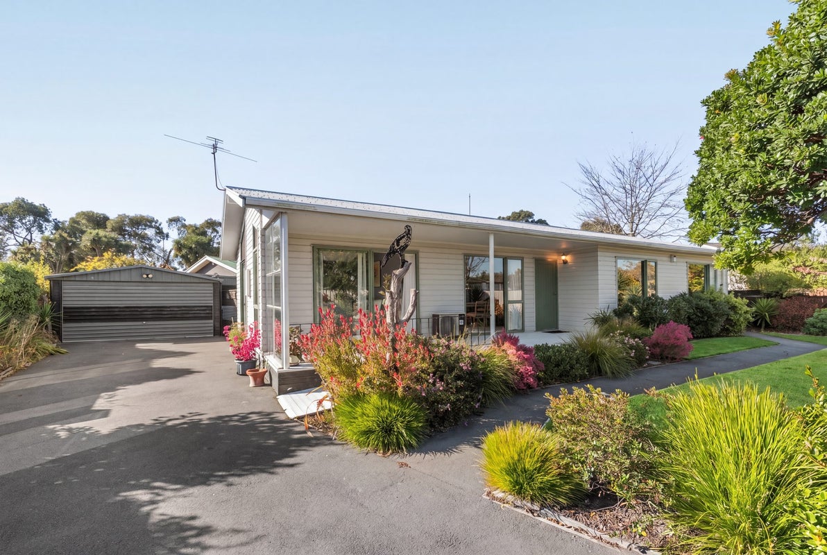 48 Orrick Crescent, Avondale, Christchurch - Carousel 1