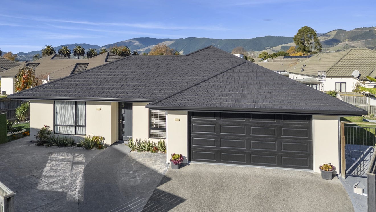 23 Malone CRES, Tasman - Carousel 1