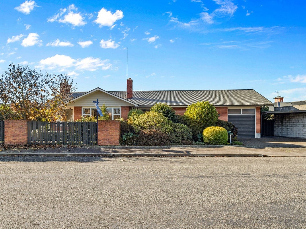 45 Short Street, Ashburton, Ashburton - Carousel 1