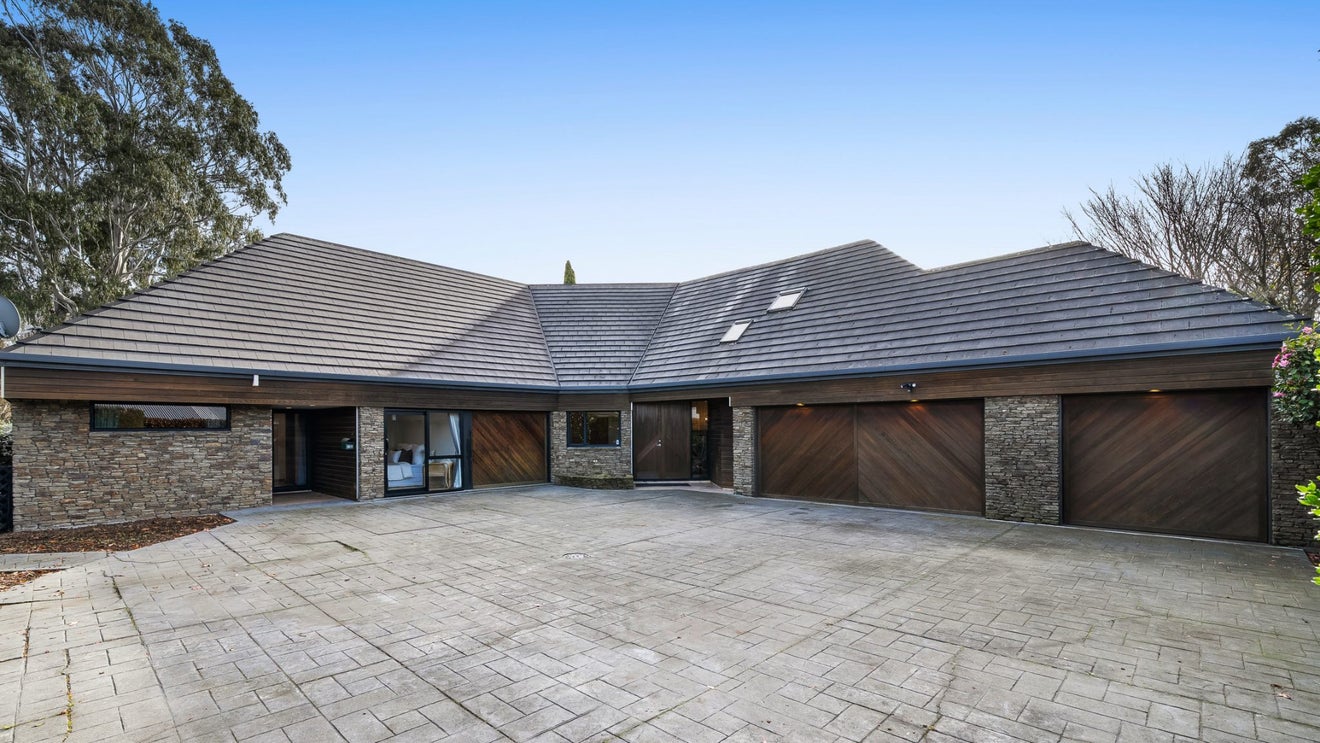 73 Corfe Street, Ilam, Christchurch - Carousel 1