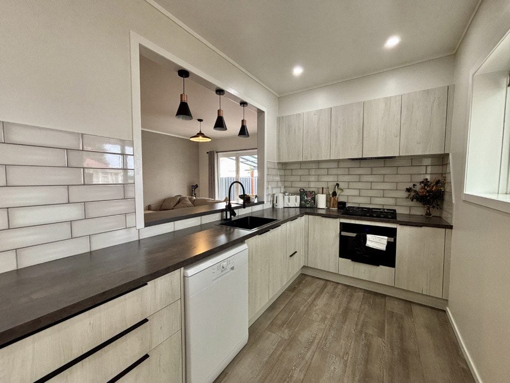 47 Eivers Road, Whakatane, Whakatane - Carousel 1