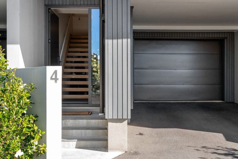 4/18 Oriental Terrace, Oriental Bay, Wellington - Carousel 23