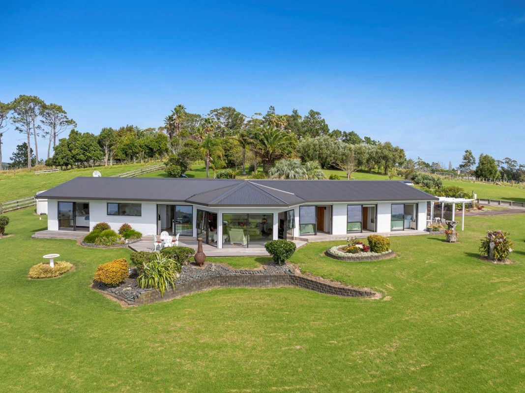 230 Spur Road, Stillwater, Silverdale - Carousel 1