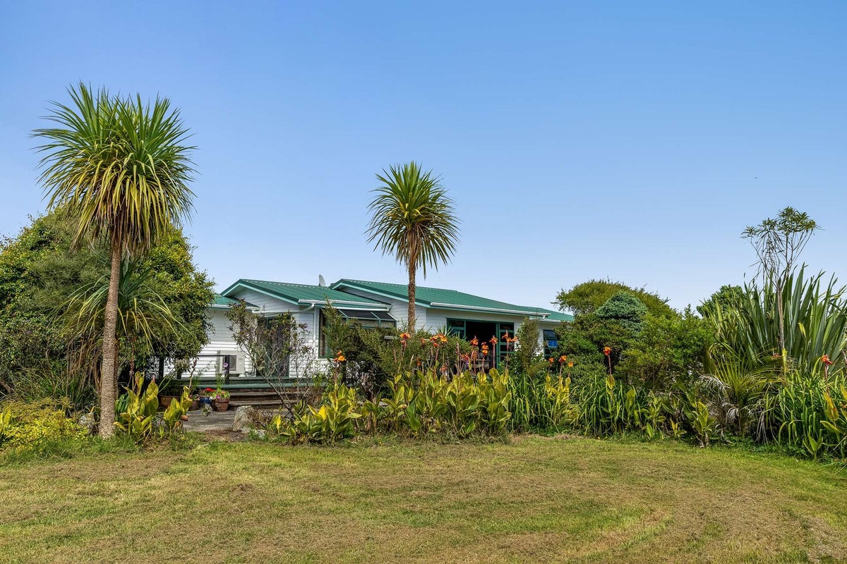 4 Bulls Road, Cape Foulwind, Westport - Carousel 1