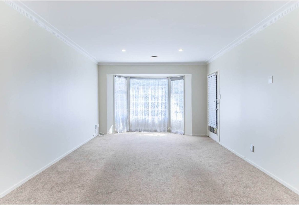 1/115 Kolmar Road, Papatoetoe, Auckland - Carousel 2