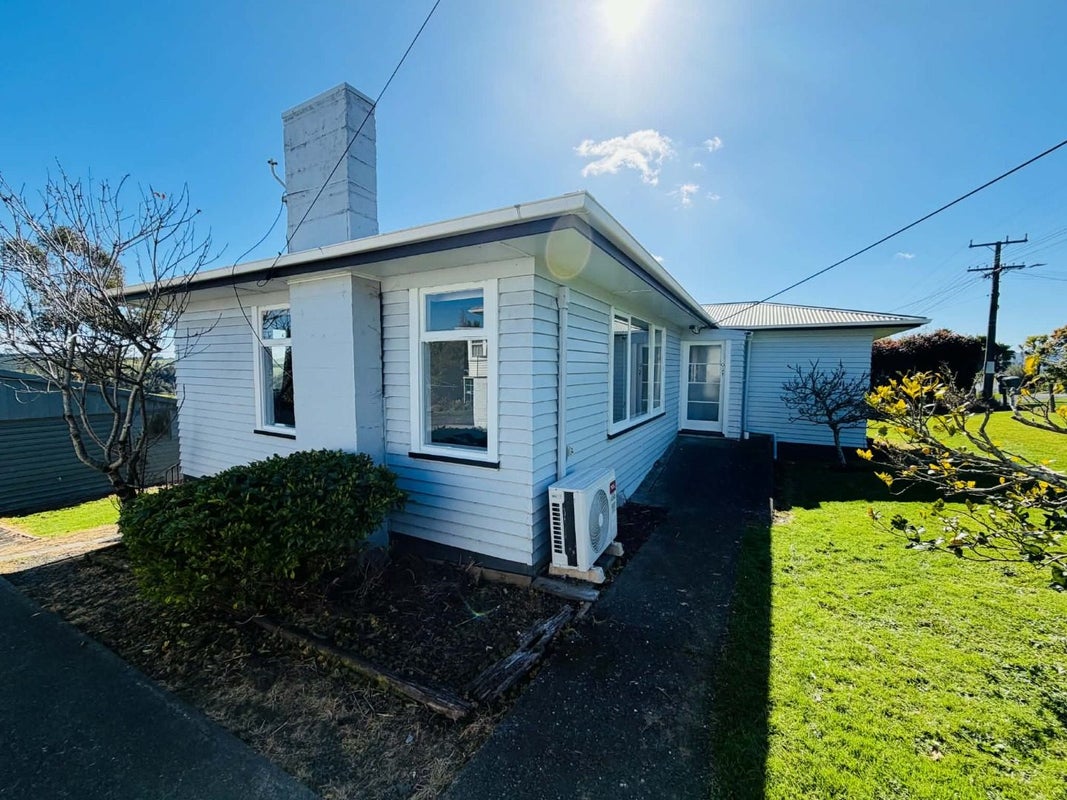 50 Gorge Road, Maungaturoto - Carousel 1