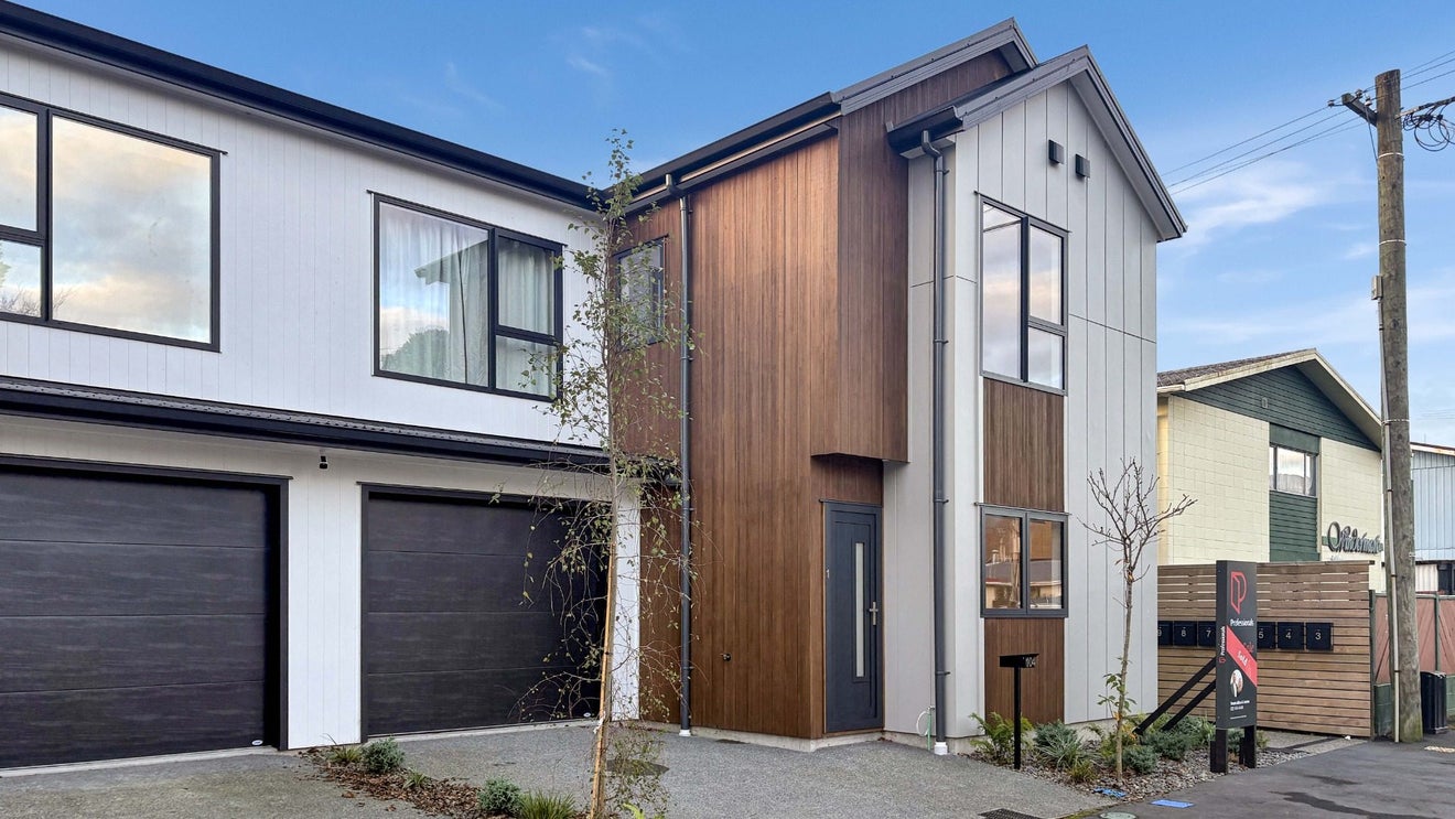 1/104 Martin Street, Wallaceville, Upper Hutt - Carousel 1