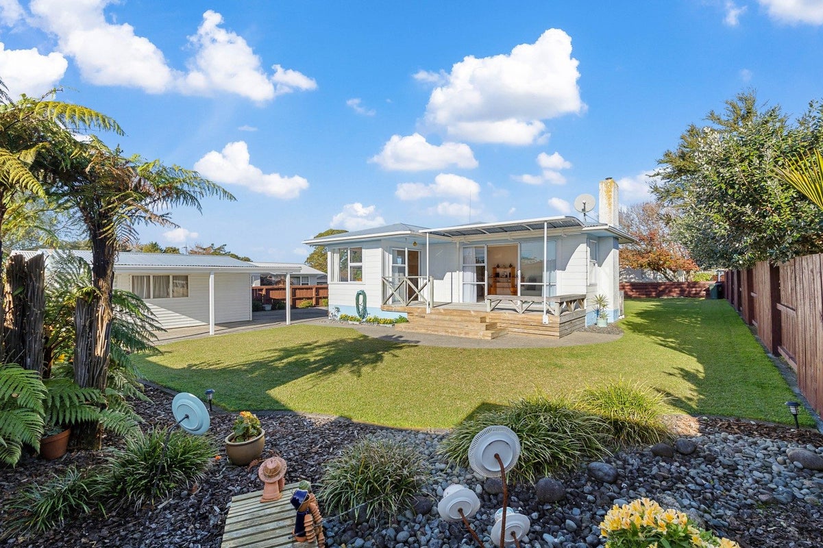 13 Kohekohe Place, Pukete, Hamilton - Carousel 2