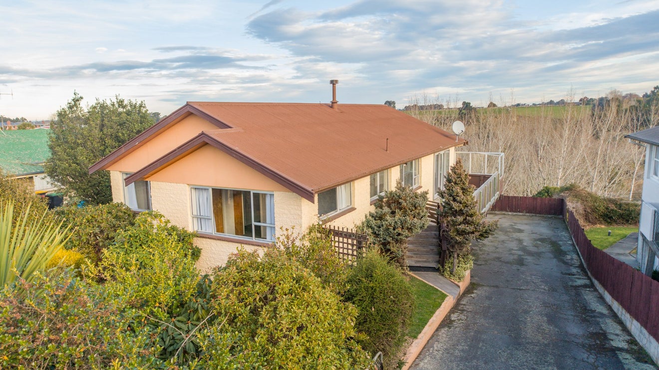 25 Kowhai Street, Highfield, Timaru - Carousel 1
