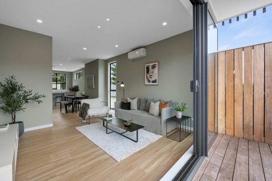 13 Wai Court, Takapuna, Auckland - Carousel 1