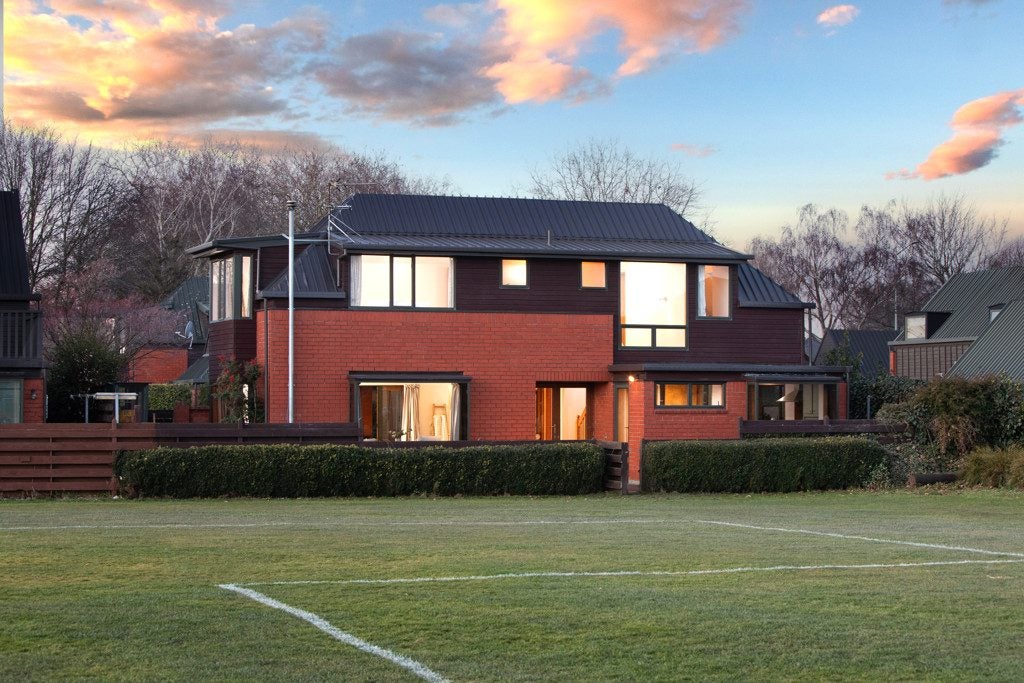267A Memorial Avenue, Burnside, Christchurch - Carousel 2