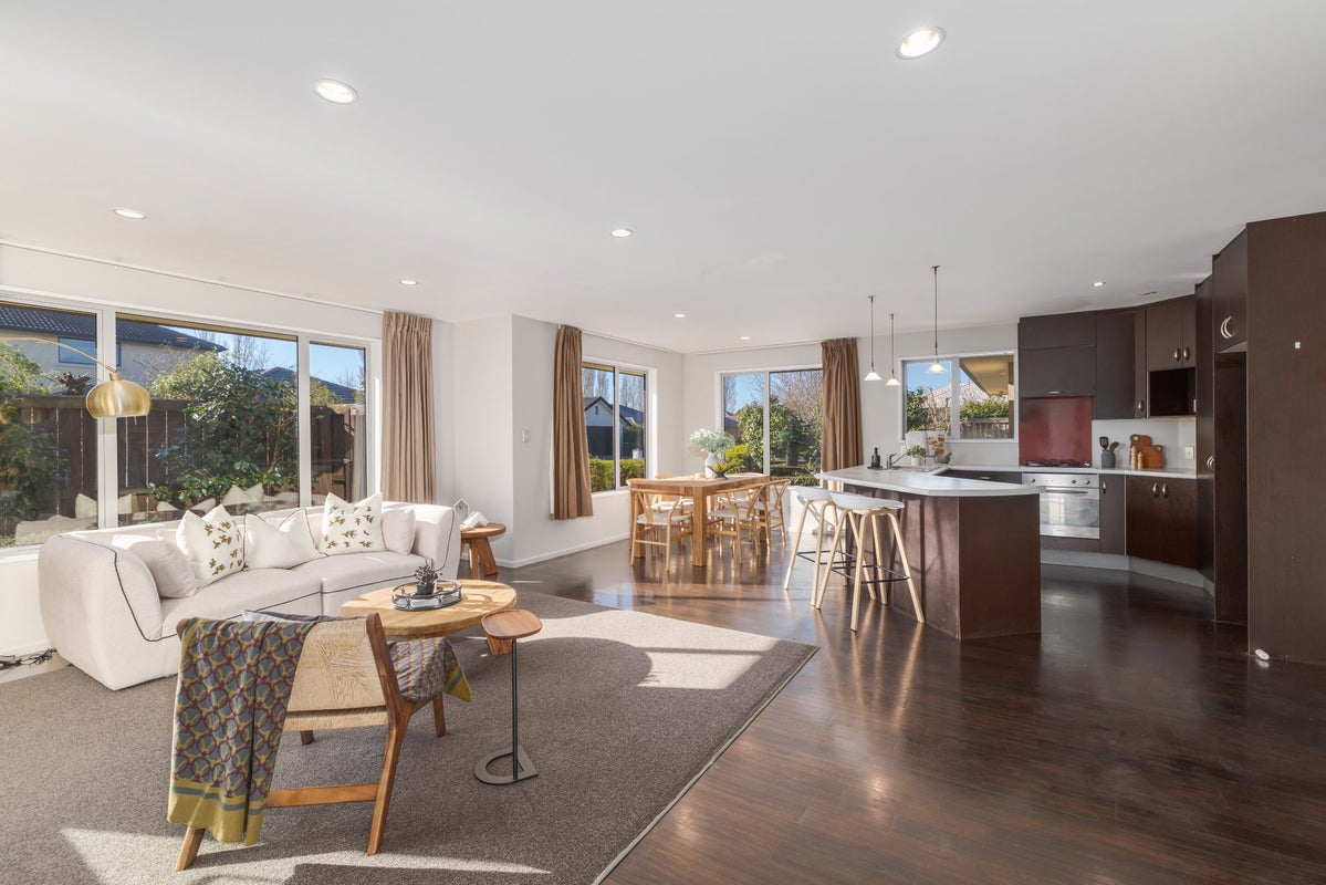 12 Anglem Way, Northwood, Christchurch - Carousel 2