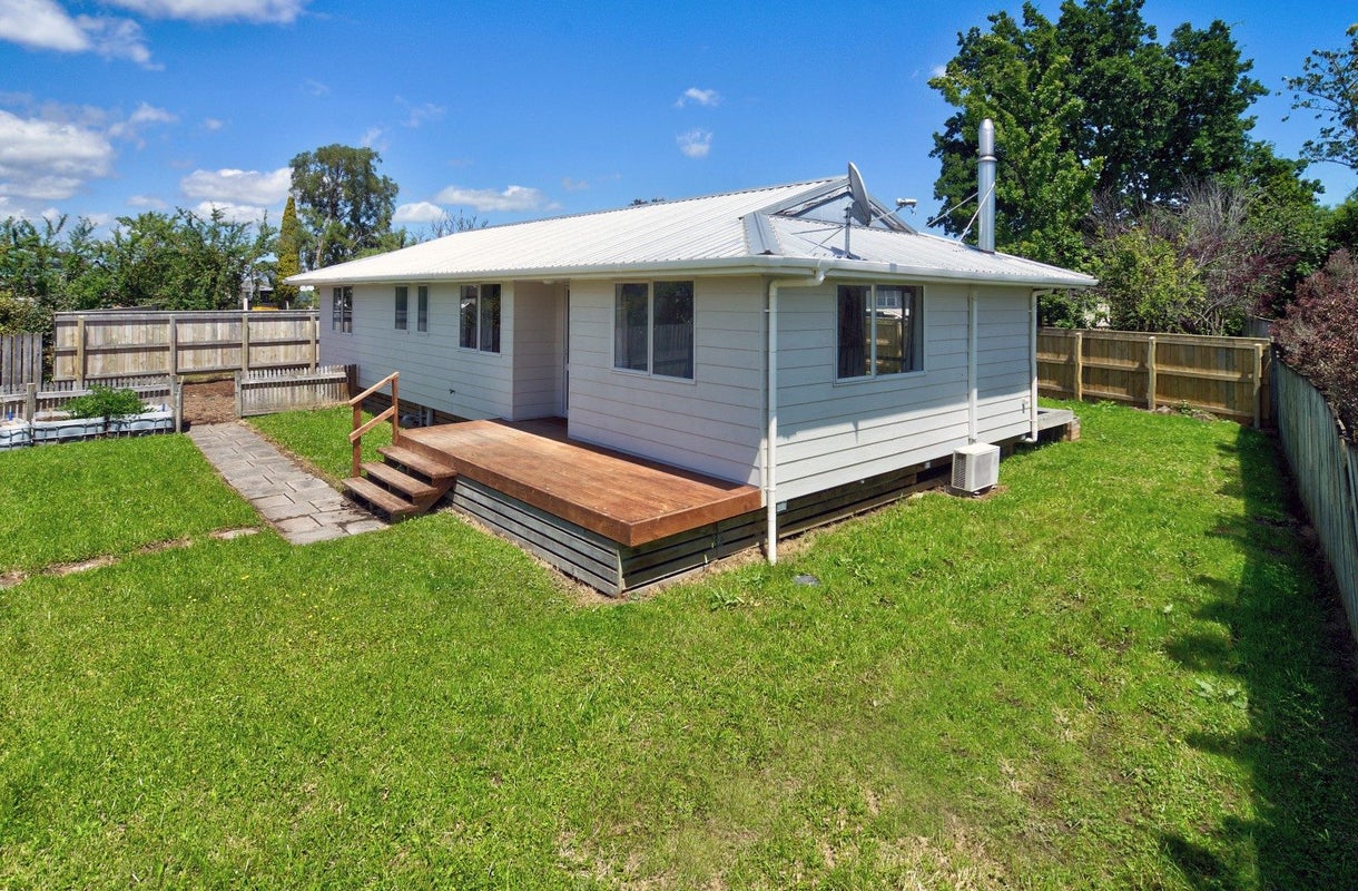 7B Raglan Street, Lansdowne, Masterton - Carousel 1