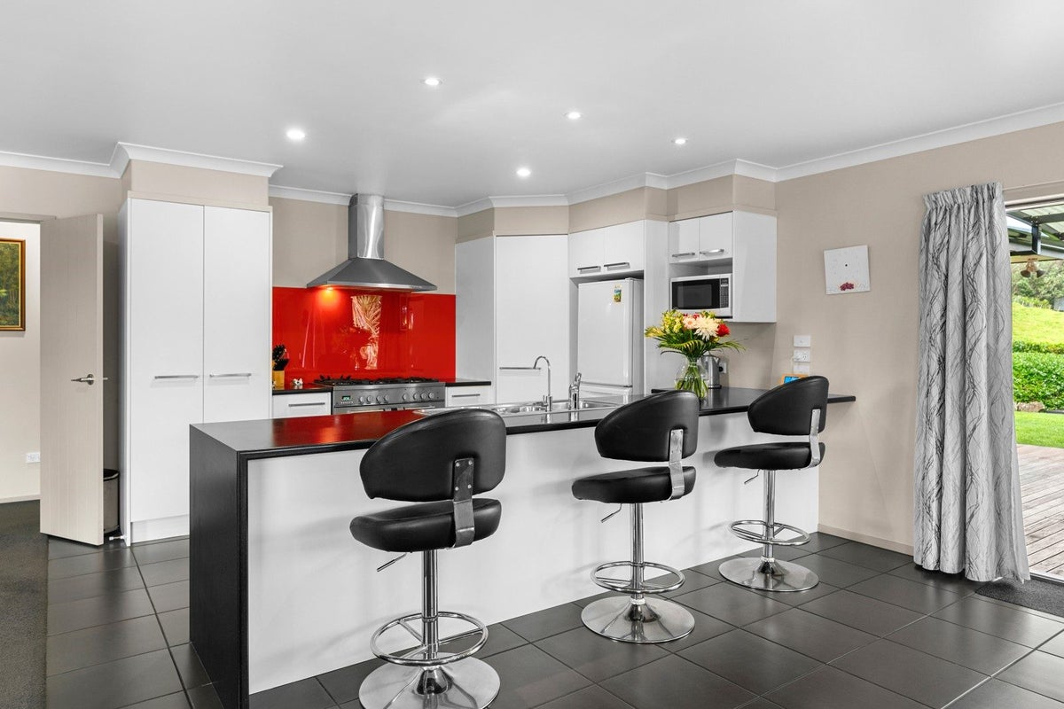 51 Jobe Road, Whangarei - Carousel 2