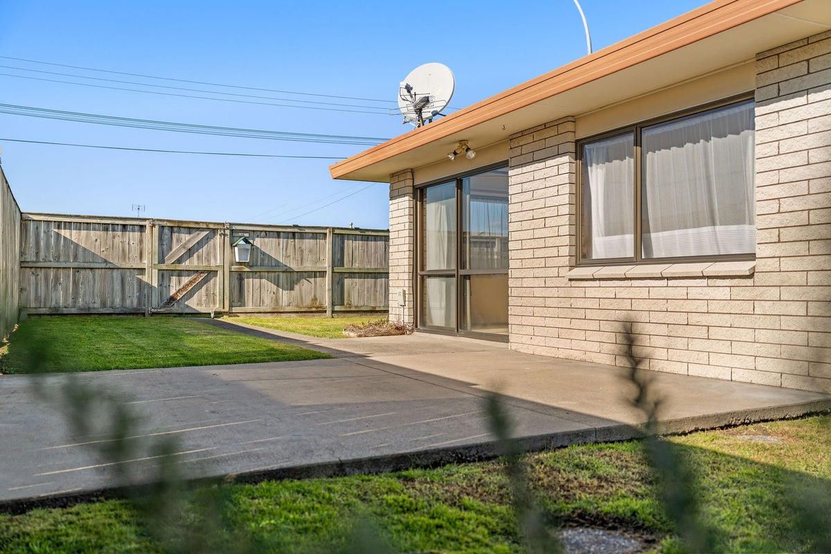 390A Otumoetai Road, Otumoetai, Tauranga - Carousel 1