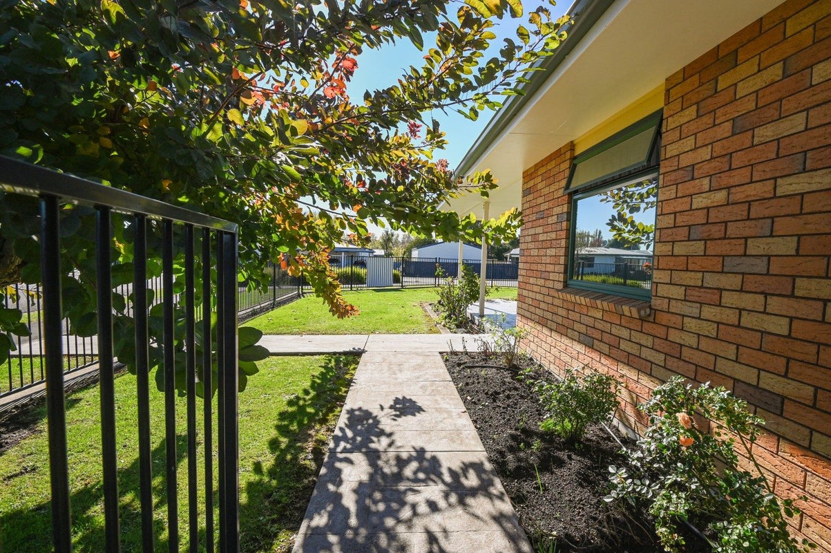 1 Belgrove Drive, Waipukurau, Waipukurau - Carousel 25