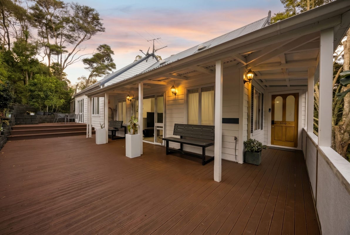 7E Fernwood Grove, Bayview, Auckland - Carousel 1