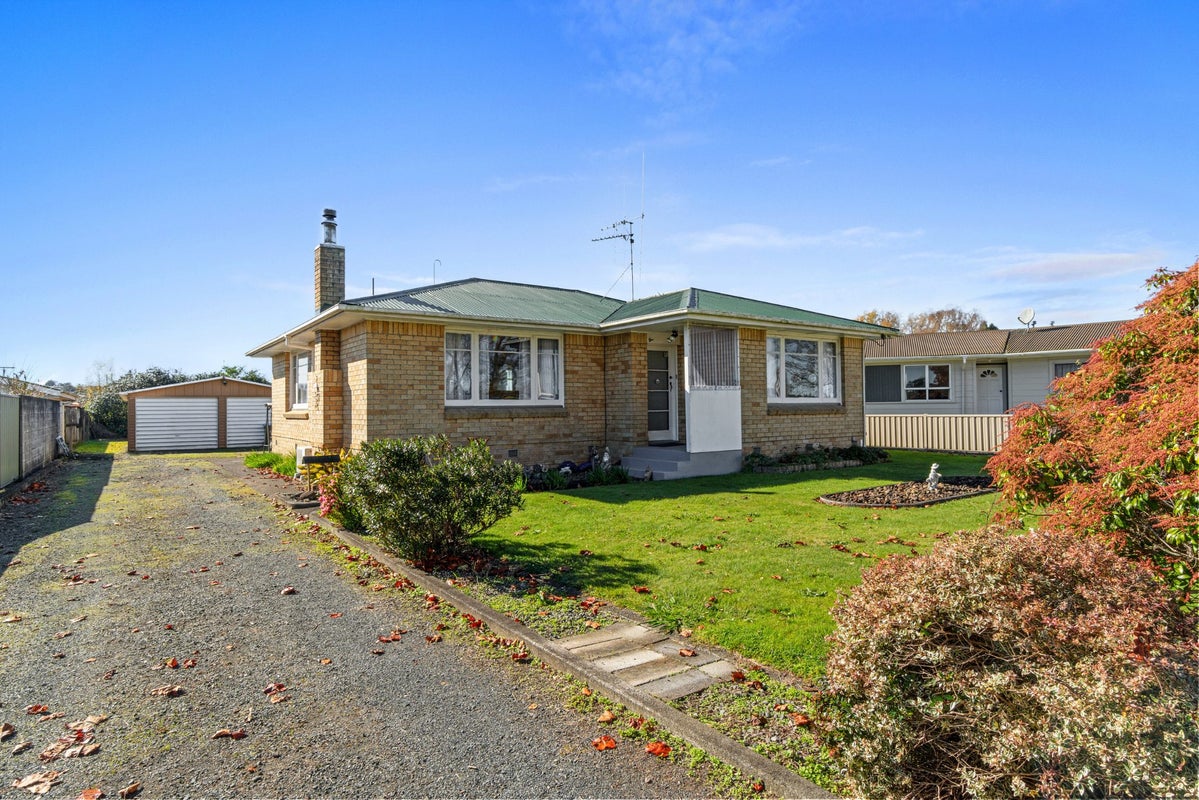 1207 Park Road, Te Awamutu, Te Awamutu - Carousel 1