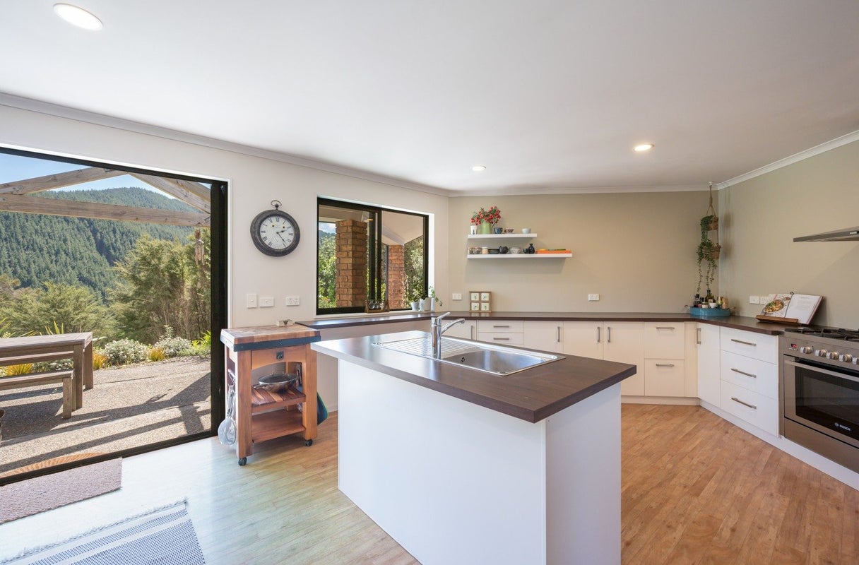 29 Macs Road, Hira, Nelson - Carousel 2