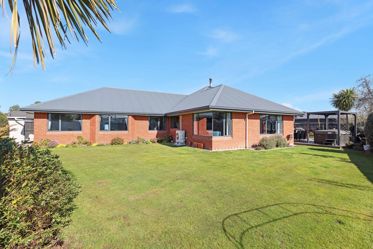 3 Hight Place, Tinwald, Ashburton - Carousel 2