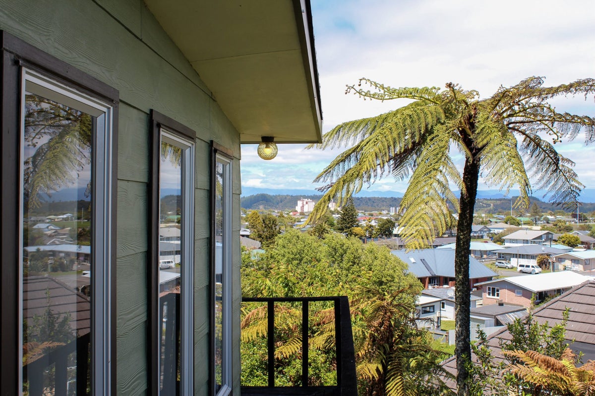 205 Brittan Street, Hokitika, Hokitika - Carousel 1