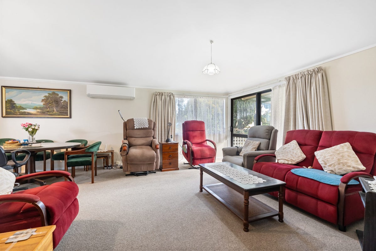 1/1 Pompallier Estate DR, MAUNU, WHANGAREI - Carousel 2