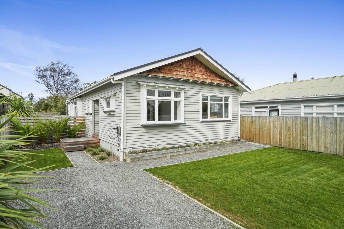 20 Carrick Street, Mairehau, Christchurch - Carousel 2